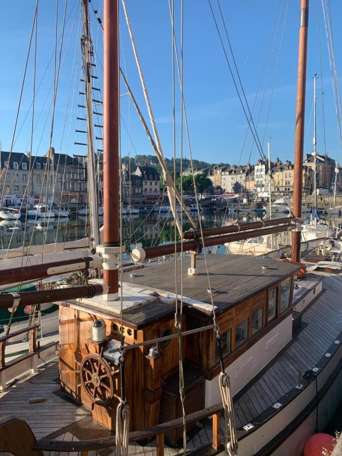 Apartamento L' Annexe Du 10Honfleur Exterior foto